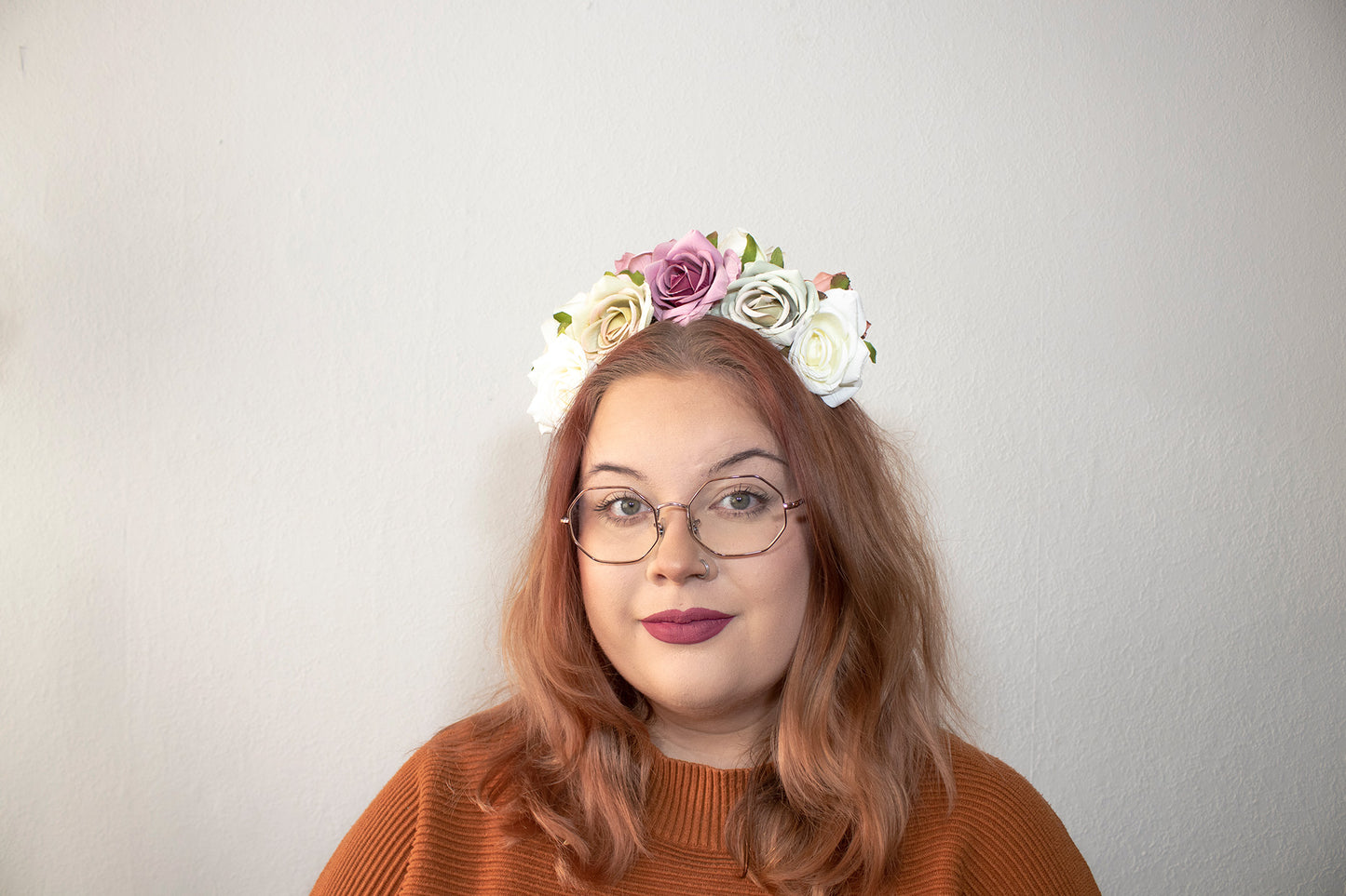 Headband with roses